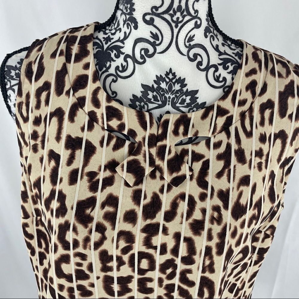 CAbi Ginger Leopard Print Shell Keyhole Tank Top - Picture 3 of 9
